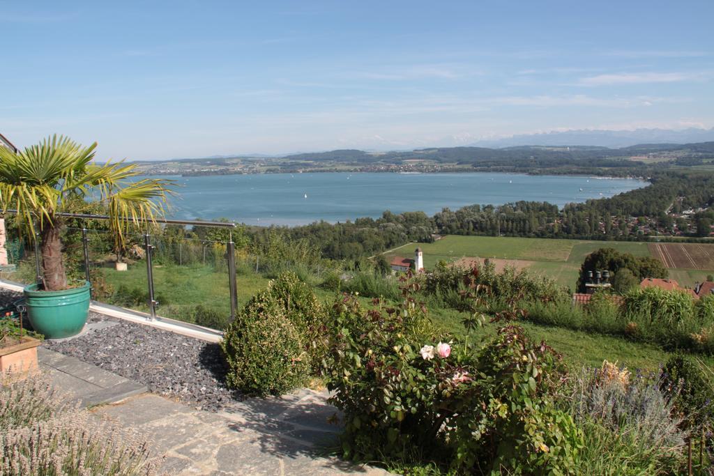 Bed and Breakfast Swiss Borzoi House Vully-les-Lacs Pokoj fotografie